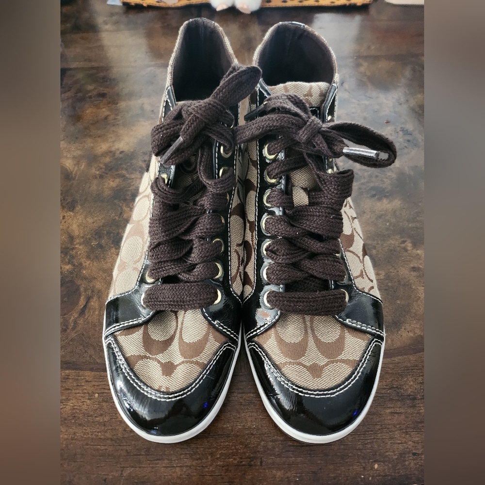 Coach Brendi signature jacquard high-top sneakers size 9.5